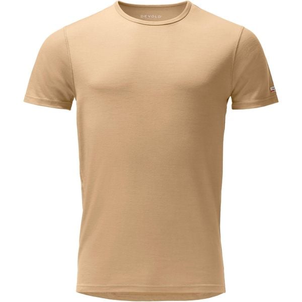 Koszulka termoaktywna Devold Breeze Plus Merino 200 T-Shirt. Brązowe bielizna termoaktywna Devold, l, bez wzorów, z materiału, bez ramiączek, trekkingowe. Za 384.99 zł.