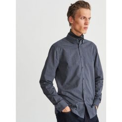 Bawełniana koszula slim fit - Szary. Koszule marki Under Armour. W wyprzedaży za 39.99 zł.