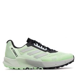 Buty do biegania adidas. Zielone buty do biegania Adidas, bez wzorów, bez zapięcia, do biegania, adidas terrex. Za 429.99 zł.