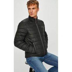 Pepe Jeans - Kurtka. Czarne kurtki Pepe Jeans, l, bez wzorów, z jeansu, bez kaptura. W wyprzedaży za 319.90 zł.