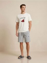Szorty bermudy cargo - szary. Szare krótkie spodenki sportowe Sinsay, l, bez wzorów. Za 59.99 zł.