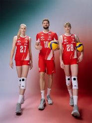 4F Koszulka meczowa replika z możliwością personalizacji męska 4F x Polska Siatkówka - czerwona 3XL. Czerwone t-shirty sportowe 4F, bez wzorów, z dzianiny, bez ramiączek, do siatkówki. Za 199.99 zł.