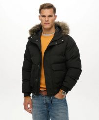 Superdry Kurtka Everest Hooded Puffer Bomber — Pikowana z kapturem. Czarne kurtki Superdry, l, bez wzorów, z elastanu, z kapturem. Za 774.50 zł.