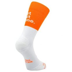 Skarpetki Sporcks Get Shit Done. Brązowe skarpety SPORCKS, bez wzorów, z nylonu. Za 155.00 zł.