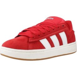 Buty ADIDAS COURT ALPHA Czerwony. Czerwone buty trekkingowe Adidas, bez wzorów, z tkaniny, bez zapięcia, trekkingowe. W wyprzedaży za 374.95 zł.