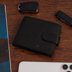 Męski portfel skórzany klasyczny duży poziomy czarny skóra nat Beltimore K43. Czarne portfele bez wzorów, ze skóry. Za 45.00 zł.