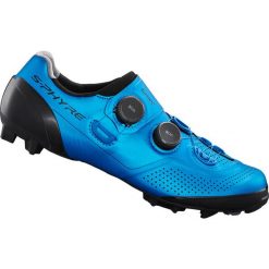 Buty rowerowe MTB męskie Shimano SH-XC902. Niebieskie buty turystyczne Shimano, bez wzorów, bez zapięcia, rowerowe. W wyprzedaży za 1,505.55 zł.