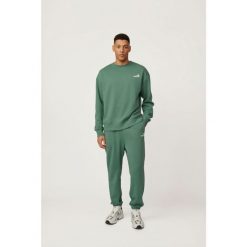 Bluza Kubota zielona unisex. Zielone bluzy Kubota, m, bez wzorów, z bawełny, bez kaptura. W wyprzedaży za 119.99 zł.