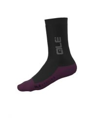 Skarpetki rowerowe Alé Cycling Scia. Czarne skarpety ALÉ CYCLING, bez wzorów, z elastanu. Za 73.99 zł.
