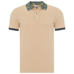 Koszulka polo w kolorze jasnobrązowym. Bezrękawniki marki Jimmy Sanders. W wyprzedaży za 84.95 zł.