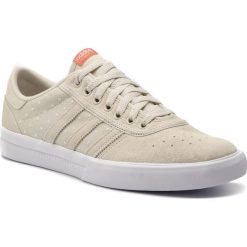Buty adidas - Lucas Premiere F33914 Cbrown/Ftwwht/Actred. Brązowe buty sportowe casual Adidas, bez wzorów, z materiału, bez zapięcia. W wyprzedaży za 239.00 zł.