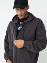 Bluza - szary. Szare bluzy z kapturem Sinsay, l, bez wzorów, z kapturem. Za 49.99 zł.