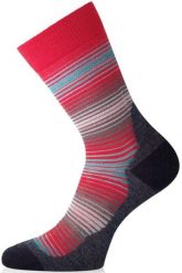 Skarpety merino WLG. Brązowe skarpety LASTING, bez wzorów, z elastanu. Za 105.90 zł.