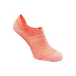 Skarpety do marszu sportowego WS 500 Fresh koralowe. Skarpetki sportowe marki NEWFEEL. Za 14.99 zł.