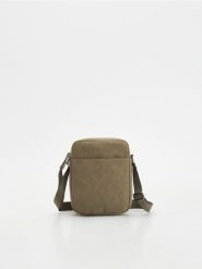 Saszetka crossbody - beżowy. Brązowe torby na ramię Reserved, bez wzorów, małe, bez dodatków. Za 99.99 zł.