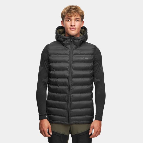 Kamizelka z kapturem męska Alpinus Artos. Czarne kamizelki sportowe Alpinus, m, bez wzorów, z materiału, z kapturem, trekkingowe. Za 370.43 zł.