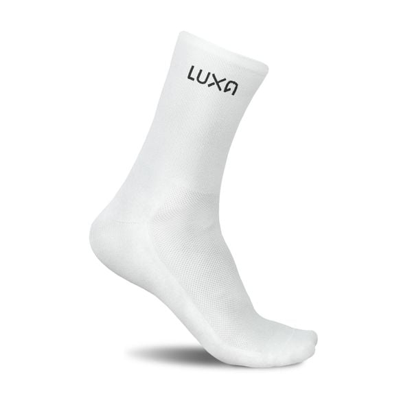 Skarpety Rowerowe LUXA Logo. Białe skarpety LUXA, bez wzorów, z materiału. Za 49.90 zł.