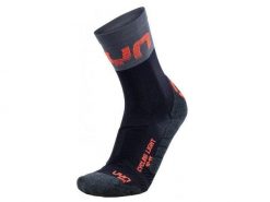 Skarpety do rolek UYN Light Mens Socks Black Grey Hibiskus 2021. Brązowe skarpetki sportowe UYN, bez wzorów, z materiału. Za 74.99 zł.