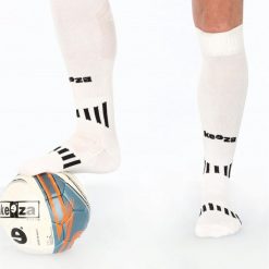 Getry piłkarskie KEEZA. Żółte legginsy długie sportowe KEEZA, bez wzorów, do piłki nożnej. Za 11.00 zł.