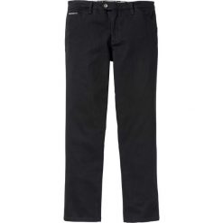 Spodnie chino Regular Fit bonprix czarny. Eleganckie spodnie marki bonprix. Za 79.99 zł.
