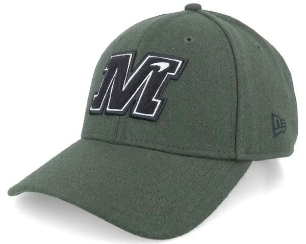 McLaren Unisex Puff Patch 9FORTY Czapka Khaki Oliwkowa. Zielone czapki z daszkiem Coqui, bez wzorów, z materiału. Za 184.99 zł.