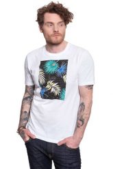 LEE BOTANICAL PRINT TEE BLACK L61IFE01 112113870. Czarne t-shirty Lee, l, bez wzorów, z bawełny, bez kołnierzyka, bez ramiączek. Za 69.99 zł.