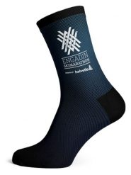 Odlo Skarpety narciarskie "Engadin Skimarathon" w kolorze granatowym rozmiar: L. Niebieskie skarpety ODLO, bez wzorów. Za 69.58 zł.