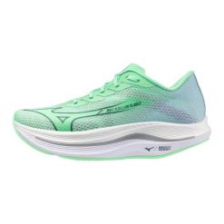 Buty do biegania Mizuno Wave Rebellion Flash. Zielone buty do biegania Mizuno, bez wzorów, bez zapięcia, do biegania, mizuno wave. W wyprzedaży za 688.20 zł.