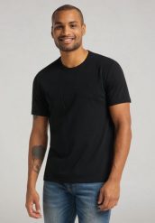 MUSTANG ALEX C EMBROIDERY MĘSKI T-SHIRT KOSZULKA LOGO TEE BLACK 1015050 4142. Czarne t-shirty Mustang, m, bez wzorów, z bawełny, bez kołnierzyka, bez ramiączek. Za 69.99 zł.