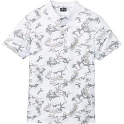 Shirt polo Slim Fit bonprix biały z nadrukiem. Koszulki polo bonprix. Za 44.99 zł.