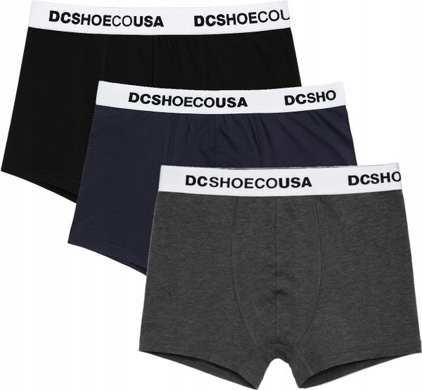 Bokserki dla mężczyzn DC Shoes 3-pak. Czarne bokserki DC Shoes, m, bez wzorów, z bawełny. Za 49.99 zł.