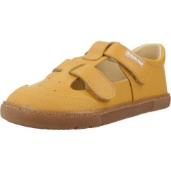 Sandały TITANITOS L540 JULIO Żółty. Żółte sandały TITANITOS, ze skóry, bez zapięcia. Za 244.99 zł.