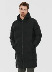 PAKO LORENTE – Czarna kurtka męska z szelkami. Czarne kurtki Pako Lorente, na zimę, m, bez wzorów, z poliesteru, z kapturem. Za 499.99 zł.