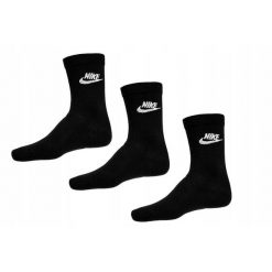 Skarpety Nike Everyday Dri-FIT Nsw 3 pary czarne. Czarne skarpetki sportowe Nike, bez wzorów. Za 70.99 zł.