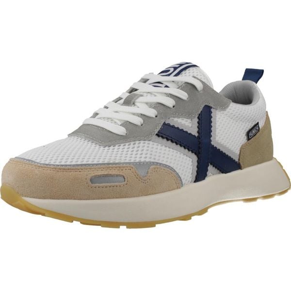 Buty MUNICH XEMINE 97 Biały. Białe buty trekkingowe munich, bez wzorów, ze skóry, bez zapięcia. Za 512.99 zł.