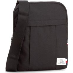 Saszetka TOMMY HILFIGER - Tommy Crossover AM0AM02610 002. Saszetki i nerki marki Tommy Hilfiger. W wyprzedaży za 189.00 zł.