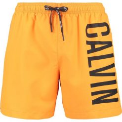 Calvin Klein Swimwear MEDIUM DRAWSTRING Szorty kąpielowe sun orange. Kąpielówki marki Calvin Klein Swimwear. Za 249.00 zł.