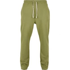 Spodnie do biegania Urban Classics organic low crotch. Zielone szorty Urban Classics, m, bez wzorów. Za 228.50 zł.