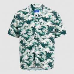 Koszula Jack & Jones Tokyo Resort SS niebieska. Niebieskie koszule Jack&Jones, na lato, m, bez wzorów, z denimu, bez kołnierzyka, bez ramiączek. Za 156.47 zł.