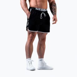 Szorty Nebbia Hero. Czarne krótkie spodenki sportowe Nebbia, l, bez wzorów, z bawełny. Za 229.99 zł.