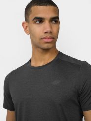 4F Koszulka treningowa regular szybkoschnąca męska S. Czarne t-shirty 4F, m, bez wzorów, z dzianiny, bez kołnierzyka, bez ramiączek. W wyprzedaży za 39.99 zł.