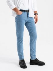 Klasyczne męskie spodnie jeansy SLIM FIT z elastanem – jasnoniebieskie V2 - Rozmiar: S. Niebieskie sztyblety Ombre Clothing, bez wzorów, z bawełny, bez obcasa, bez zapięcia. W wyprzedaży za 146.99 zł.