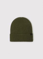 PAKO LORENTE – Zielona czapka męska. Zielone czapki zimowe Pako Lorente, bez wzorów, prążkowane. Za 39.99 zł.