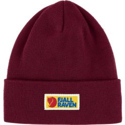 Czapka zimowa Fjallraven Vardag Classic Beanie - bordeaux red. Czerwone czapki zimowe Fjällräven, bez wzorów. W wyprzedaży za 119.00 zł.