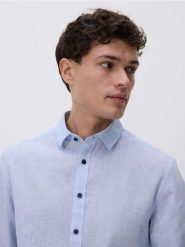Koszula regular fit z lnem - jasnoniebieski. Niebieskie koszule Reserved, l, bez wzorów, z bawełny, bez kołnierzyka, bez ramiączek. Za 129.99 zł.