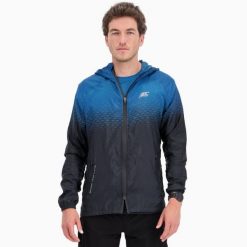 Kurtka wiatroszczelna męska do biegania i na szlak PERFORMANCE WINDBREAKER. Niebieskie kurtki BODYCROSS, na zimę, m, bez wzorów, z materiału, bez kaptura, do biegania. Za 739.99 zł.