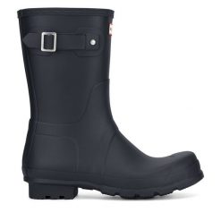 Kalosze Hunter. Niebieskie śniegowce Hunter, bez zapięcia. Za 399.99 zł.