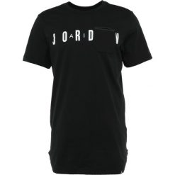 Jordan Tshirt z nadrukiem black/white. T-shirty sportowe marki Jordan. Za 169.00 zł.