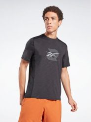Reebok T-Shirt Activchill Graphic Move HS5933 Czarny Active Fit. Czarne t-shirty sportowe Reebok, bez wzorów, z syntetyku, bez ramiączek, na fitness i siłownię. Za 109.99 zł.