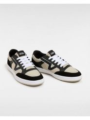 Vans Skórzane sneakersy w kolorze czarno-beżowym rozmiar: 42. Brązowe buty sportowe casual Vans, bez wzorów, bez zapięcia. Za 193.45 zł.